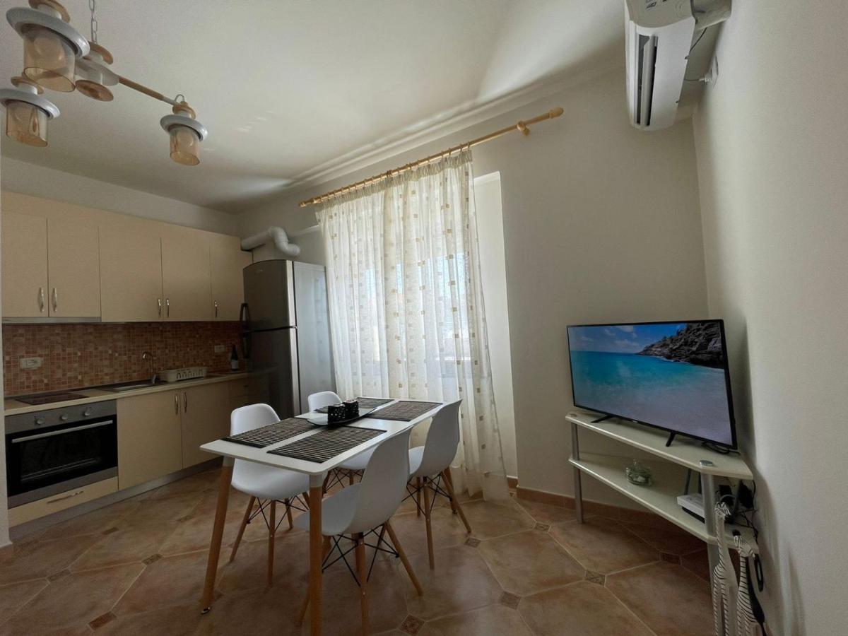The Rooftop Vlorë Екстериор снимка